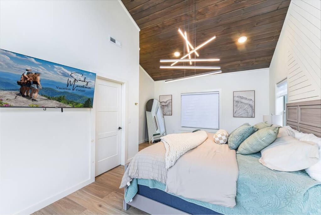 Incredible Mountain Views! Chalet Village جاتلينبرج المظهر الخارجي الصورة