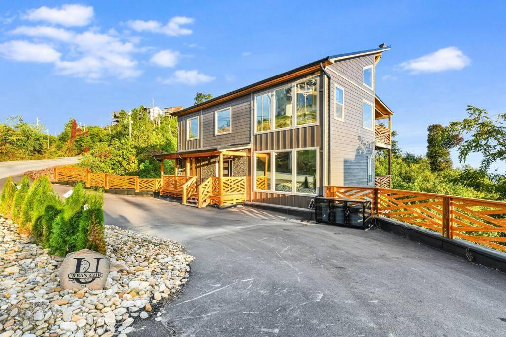 Incredible Mountain Views! Chalet Village جاتلينبرج المظهر الخارجي الصورة
